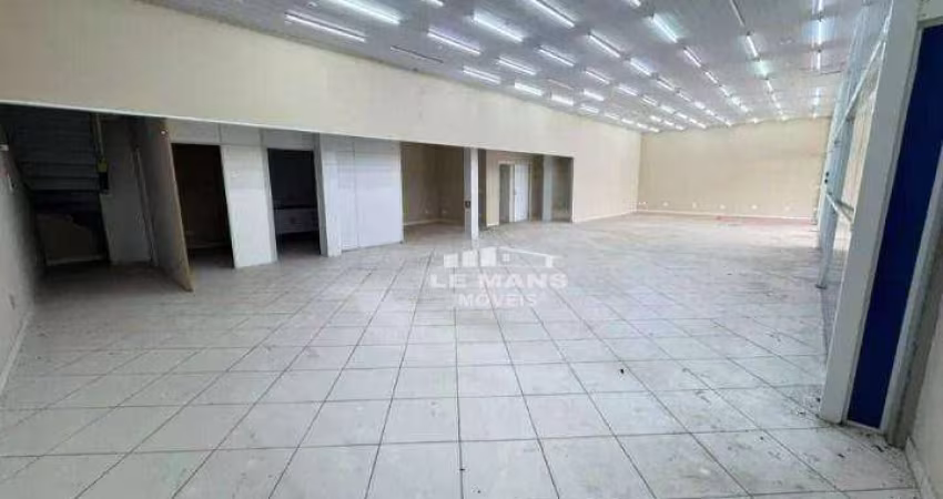 Salão comercial para alugar no bairro Vila Rezende em Piracicaba - SP