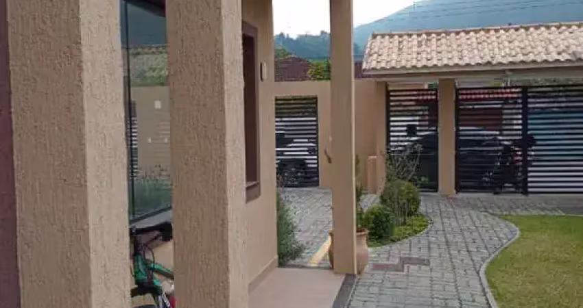 Casa em condomínio para venda em teresópolis, araras, 3 dormitórios, 1 suíte, 2 banheiros, 1 vaga