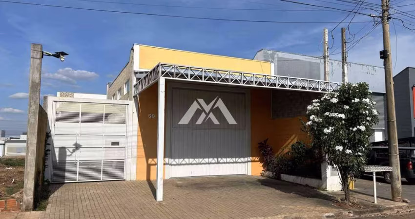 Casa com 2 dormitórios à venda por R$680.000 - Jardim Nazaré - Marilia/SP