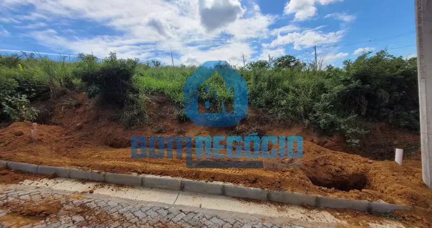 Terreno à venda no Centro, Governador Valadares 