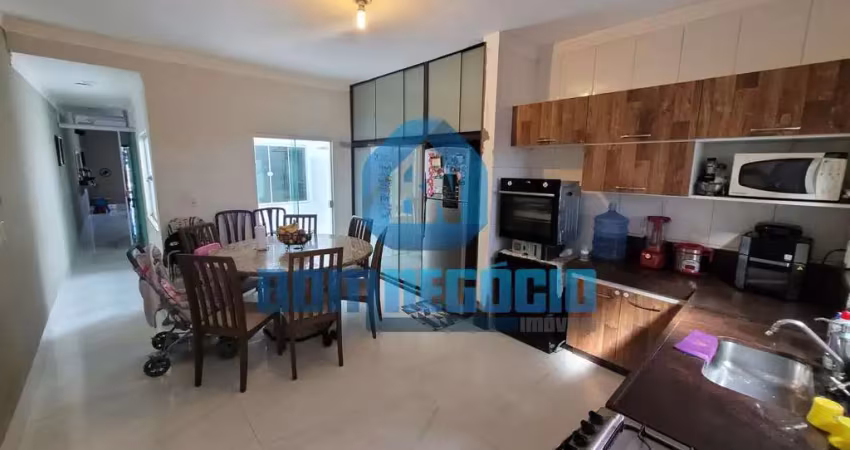 Casa com 3 dormitórios à venda, SANTOS DUMONT I, GOVERNADOR VALADARES - MG