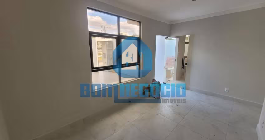 Casa com 2 dormitórios à venda, Parque Olímpico, GOVERNADOR VALADARES - MG
