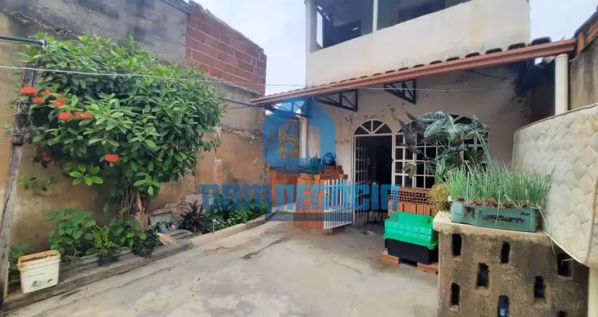 Casa com 2 dormitórios à venda, Bela Vista, GOVERNADOR VALADARES - MG