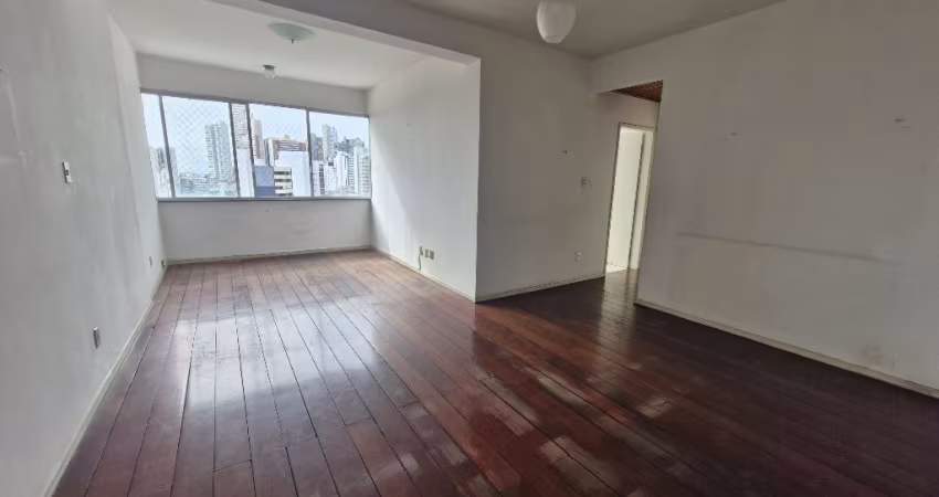 Apartamento à venda 2 quartos oportunidade na Barra
