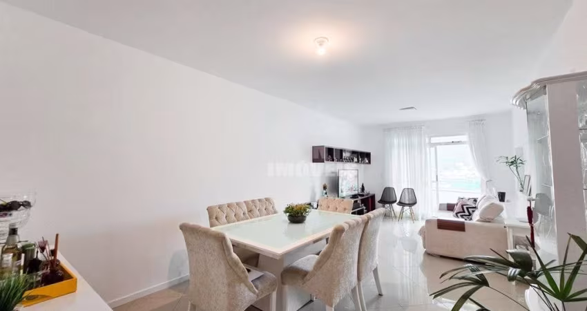 Apartamento com 4 dormitórios a venda no bairro Parque São Jorge em Florianópolis.
