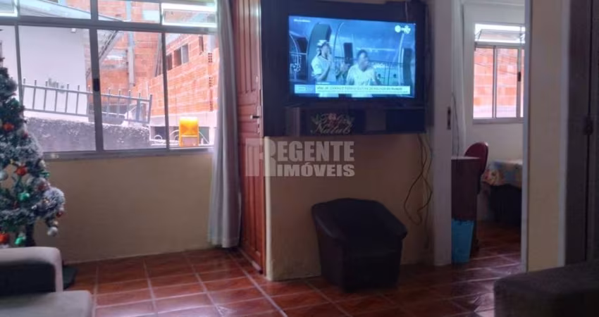 Casa 3 dormitórios o bairro Pantanal Florianópolis