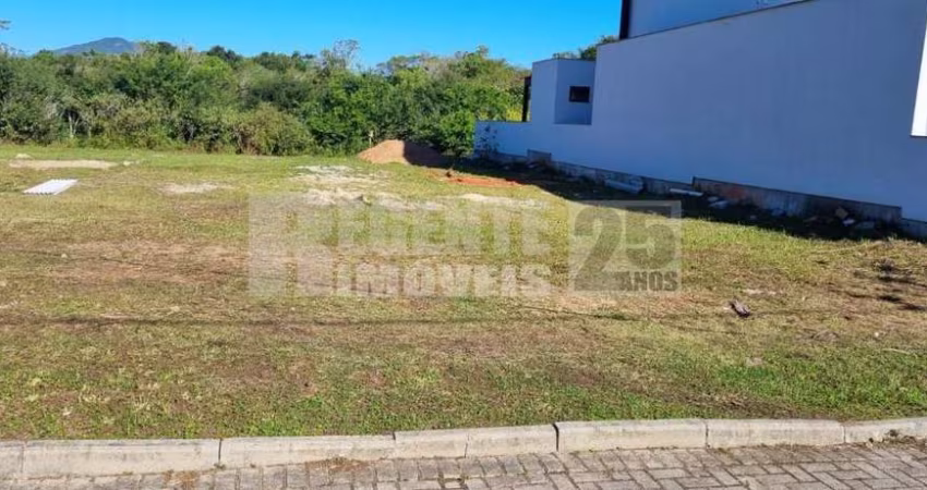 Terreno a venda Condomínio Vilapore I