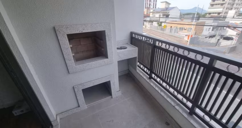 Apartamento a venda no Saco dos Limões