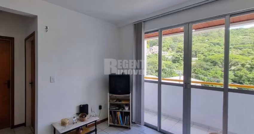 Apartamento com 2 dormitórios mobiliado na Trindade.