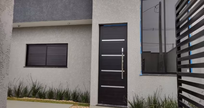 Casa à venda em Hortolândia-SP  3 quartos, 1 suíte, 2 salas, 2 vagas de garagem  Chácara Recreio Alvorada  87m² de área.