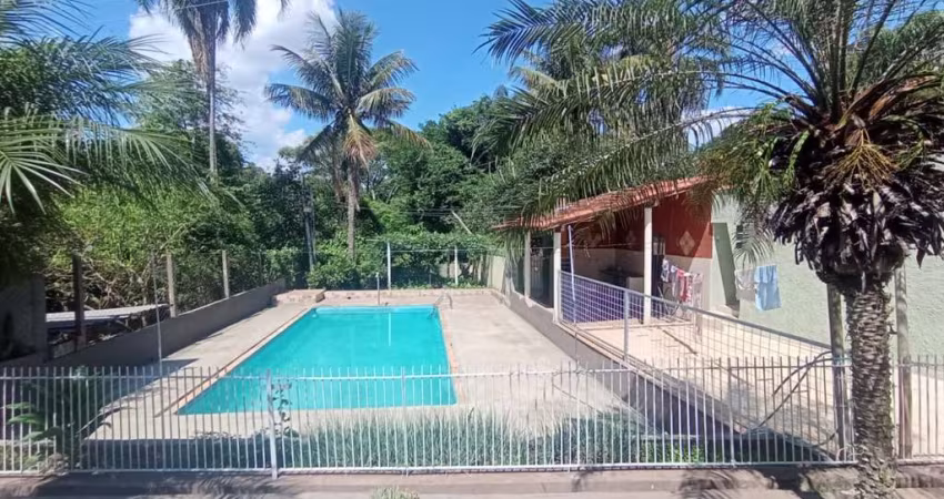 Chácara à venda em cidade] - Bairro nome do bairro] com 4 quartos, 2 salas, 2 banheiros, 4 vagas de garagem - 297m².