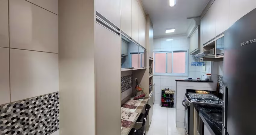 Apartamento à venda no Parque Emília, Sumaré-SP: 2 quartos, 2 salas, 1 banheiro, 2 vagas de garagem, 57,80 m² de área.