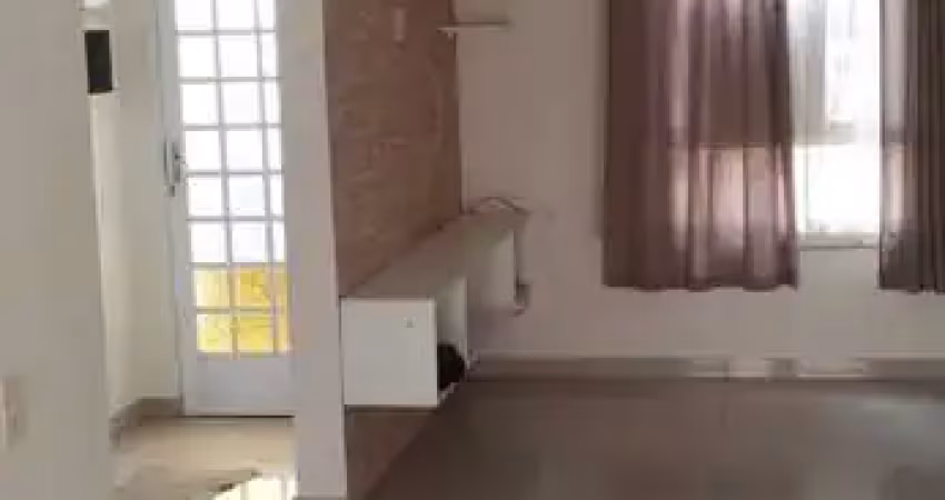 Excelente oportunidade: Casa em condomínio à venda em Hortolândia-SP, Jardim Interlagos! 3 quartos, sala, 2 vagas, 76m².