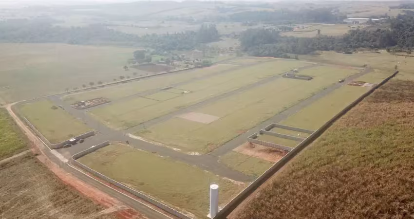 ? haras imperial??  unidades de chácara no haras imperial a partir de 450 m2   área entregue com: - água de poço artesiano. - ?energia elétrica. -