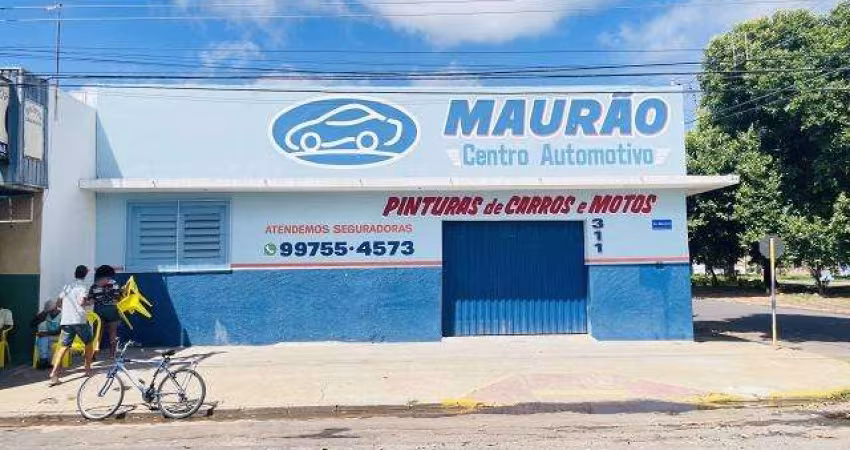 Galpão 222m2 Pátio Grande, 2 Escritórios, Banheiro, Depósito, Ideal para Comercio Automotivo