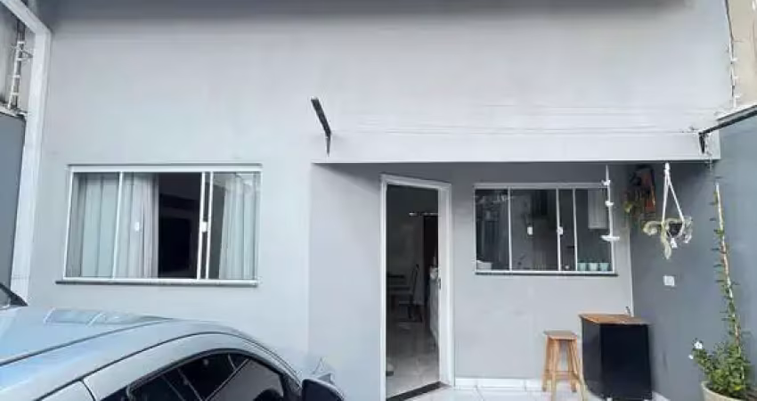 Casa Térrea 78m2 02 quartos, Cozinha/sala de jantar/estar (ambiente integrado) Sanca em gesso e spots/Teto rebaixado, Cozinha planejada , Área de Serv