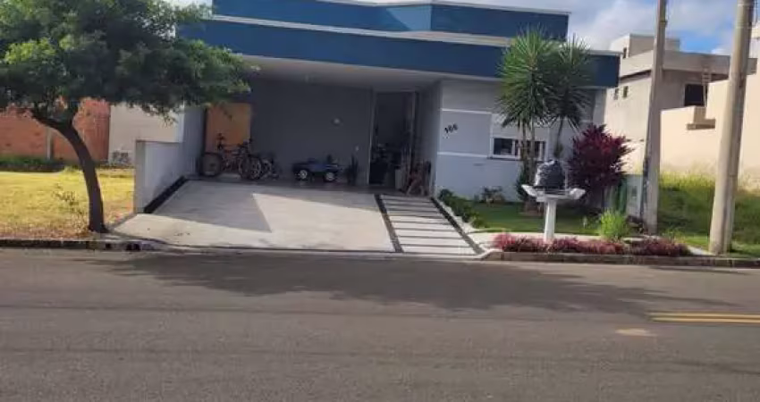 Casa Térrea 160m2 3 dormitórios, sendo 2 suítes, possui 3 banheiros, 4 vagas de garagem sendo 2 Cobertas e 2 Descobertas  , 1 sala Ampla , localizado