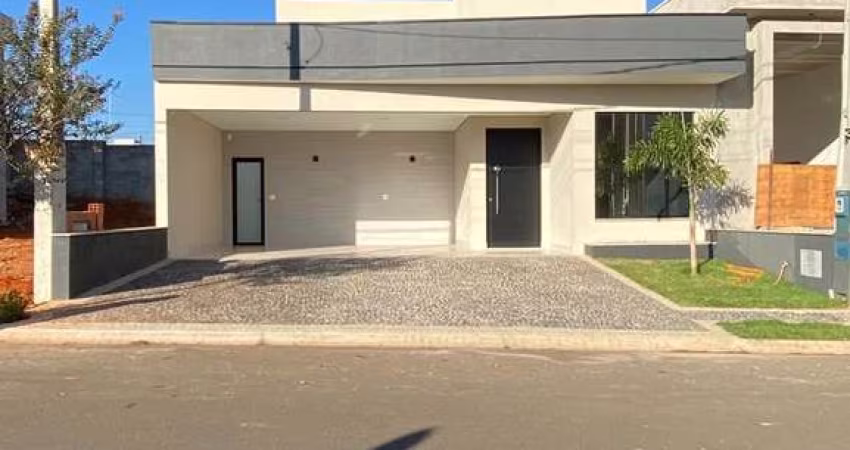 Casa Térrea 165m2 3 Dorms 1 Suíte c/Closet, Sala Ampla, Escritório, Lavabo, Depósito, Agua Quente Cozinha e Banheiros, Aquecimento Solar Boiller
