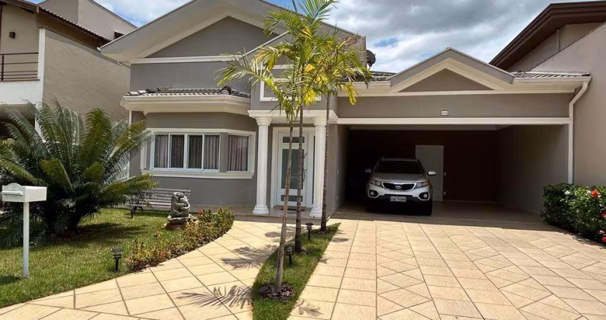Casa Térrea 290m2 3 Suítes, Escritório, Sala Ampla, Cozinha, Espaço Gourmet, 4 Vagas 2 Cobertas e 2 Descobertas, 528m2 Terreno, Frente Área de Lazer.