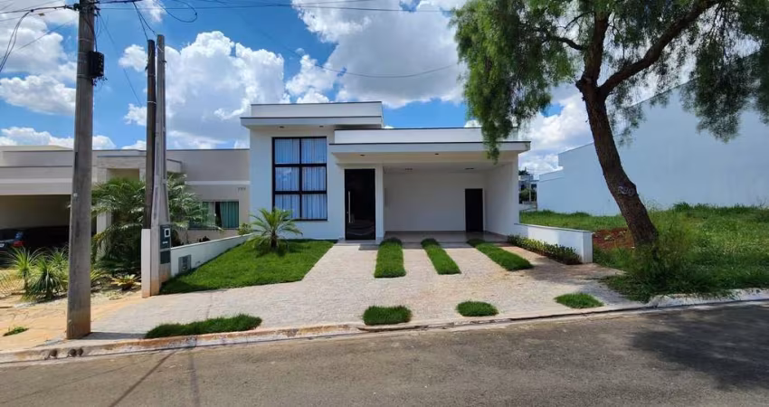 Casa Térrea 159m2 3 Suítes,  lavabo, sala integrada a cozinha e área gourmet com churrasqueira, área de serviço, banheiro externo, 4 vagas, sendo 2 co