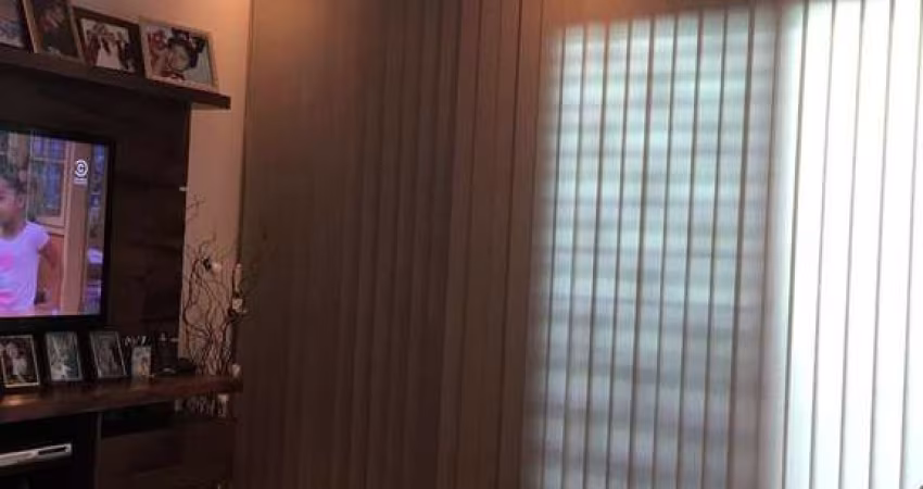 Casa Sobrado 140,24m2, 3 Dormitórios, 1 Suíte, Cozinha, Copa, Moveis Planejados, 4 Vagas de Garagem, Terreno de 135,44m2, Ótima Localização