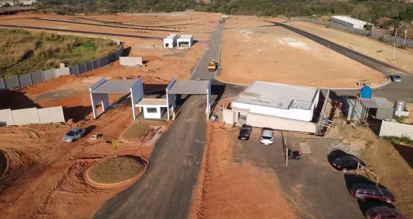 Residencial sport villas do monte, terrenos de 160m2, área de lazer completa, ótima localização