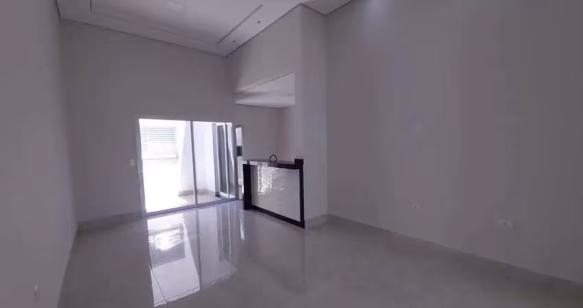 Casa Nova 120m2, 3 Dormitórios, 1 Suíte, Garagem para 2 Carros, Área Gourmet com Churrasqueira, Acabamento em Porcelanato, Ótima Localização