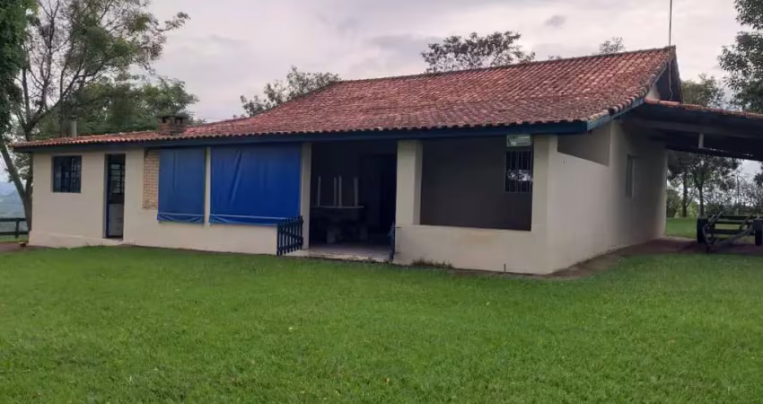 Sítio 25 alqueires 11 alqueires c/eucalipto,3 reserva e grota,11 pasto,800mts asfalto,casa sede 2 dorms 1 suíte,wc,área de churrasqueira,casa caseiro,