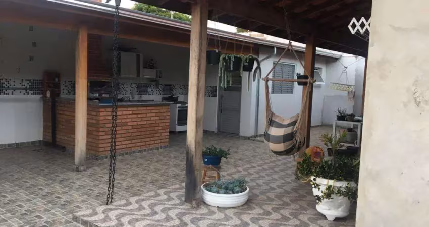 Condomínio estancia arvore da vida casa 150m2 2 dorms 1 suíte+ 1 edicula + 1 suite,1 vaga coberta+3 descobertas,+churrasqueira