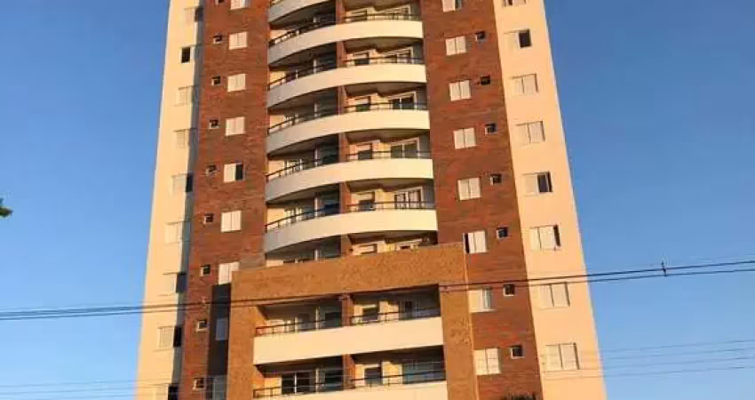 Apto 64 m2, dois dormitórios sendo uma suíte, banheiro social, uma vaga de garagem no subsolo, repleto de Planejados, décimo quinto andar, virado pra trás, ou seja, sem barulho da rua, com vista defin