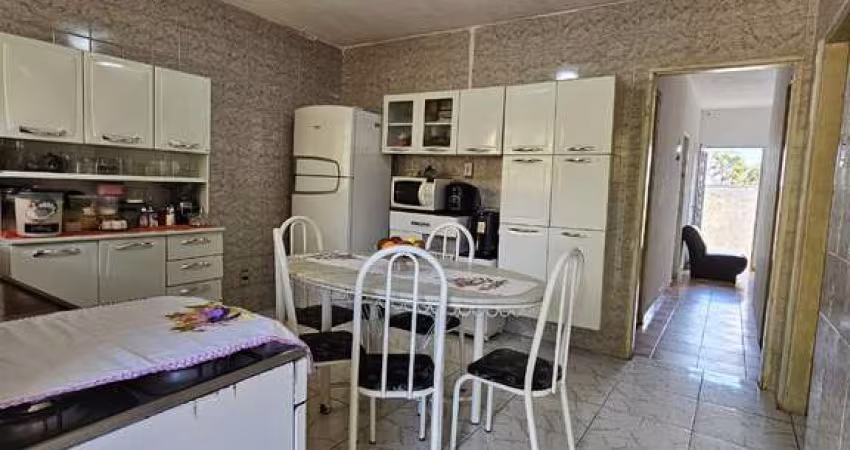 Casa à venda em Hortolândia-SP - Jardim Nossa Senhora Auxiliadora: 3 quartos, 1 sala, 1 banheiro, 2 vagas, 115m². Venha conferir!