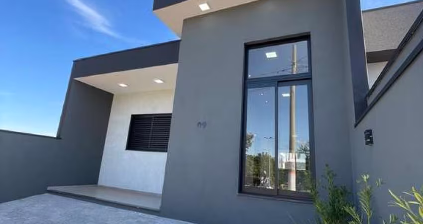 Venda de Casa em Condomínio na Vila Doutor Laurindo, Tatuí-SP: 3 Quartos, 1 Suíte, 2 Salas, 3 Banheiros, 2 Vagas, 100m²!
