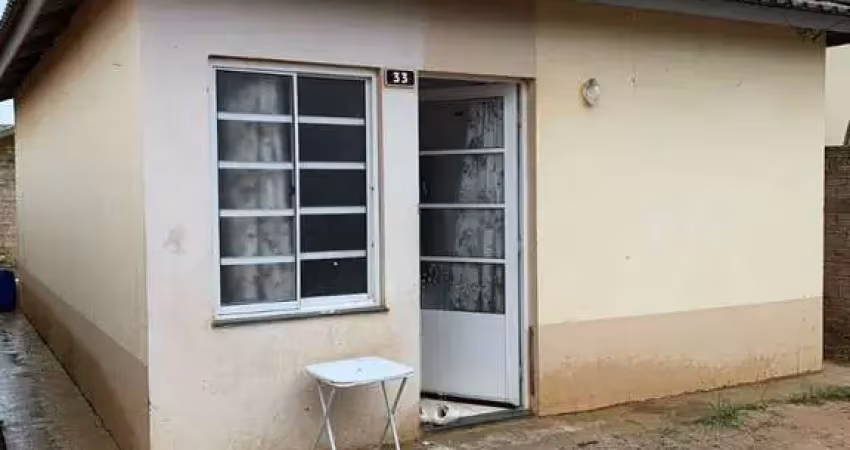 Imperdível! Casa à venda em Tatuí-SP, Residencial Vida Nova, 2 quartos, 1 sala, 1 banheiro, 1 vaga de garagem, 46m²!