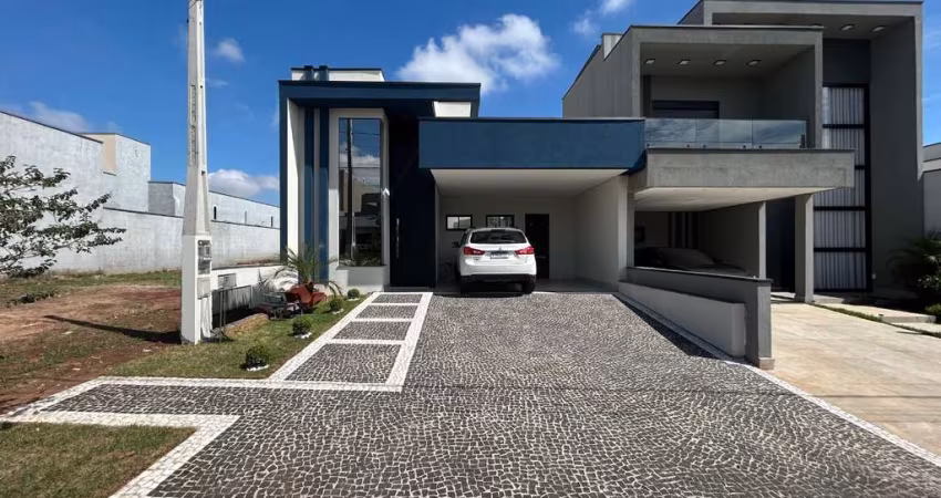Casa de alto padrão em condomínio na Vila Monte Alegre, Paulínia-SP: 3 quartos, 1 suíte, 3 salas, 3 banheiros, 4 vagas, 145m².