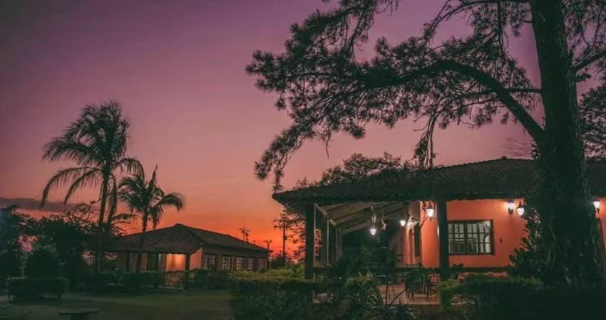 *EXCELENTE ÁREA A VENDA NA CASTELO BRANCO NA REGIÃO DE SOROCABA-SP* ??  *EXCELENTE LOCALIZAÇÃO PARA EMPREENDIMENTOS IMOBILIÁRIOS, POSTO DE COMBUSTÍVEL E GALPÕES*   Área Total: 11,28 Alqueires ou 273.2