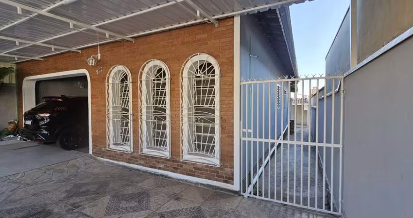 Imperdível Casa à Venda em Hortolândia-SP, no Jardim Adelaide! 3 Quartos, 1 Suíte, 1 Sala, 2 Banheiros, 2 Vagas, 150m². Venha Conferir!