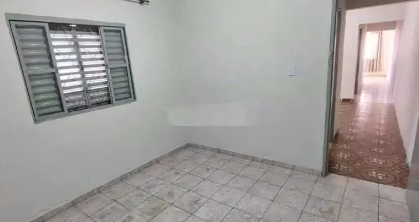 Casa com 2 dormitórios à venda - candido bertini santa bárbara d'oeste/sp  02 dormitórios, sala de estar e jantar, cozinha independente, lavanderia, 01 banheiro social, 01 vaga de garagem descoberta, 