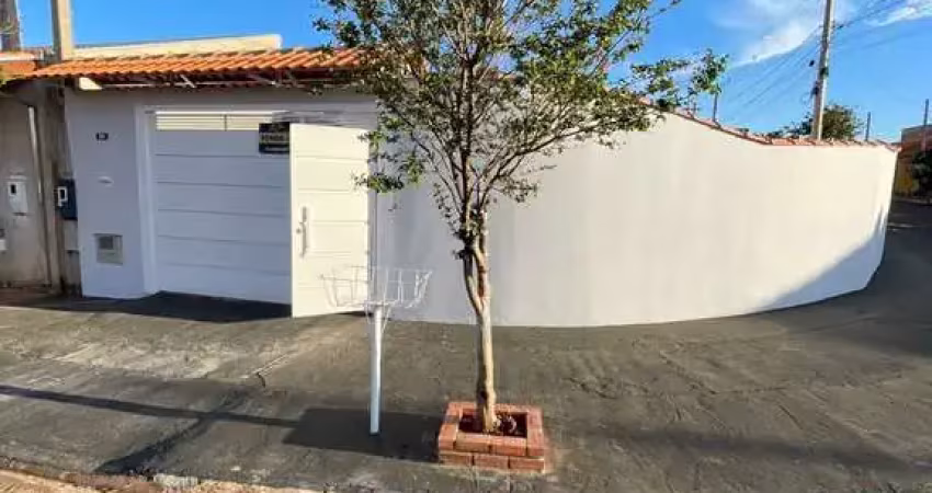 Casa à venda em tatuí-sp, residencial vida nova: 2 quartos, 1 sala, 1 banheiro, 2 vagas de garagem, 46,00 m² de área.