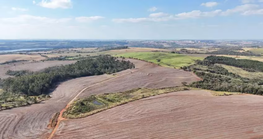 *excelente fazenda em cana a venda em tatuí - sp* ??   ?? *autorização de venda* ??   área total: 308,47 hectares ou 127,47 alqueires  em cana: 238,01 hectares ou 98,35 alqueires  aproveitamento: 84% 