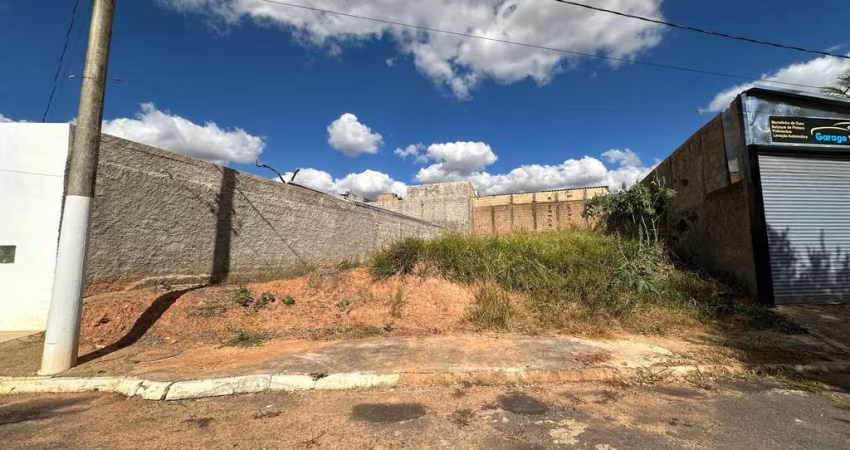 Lote à Venda no Bairro Copacabana – Patos de Minas/MG