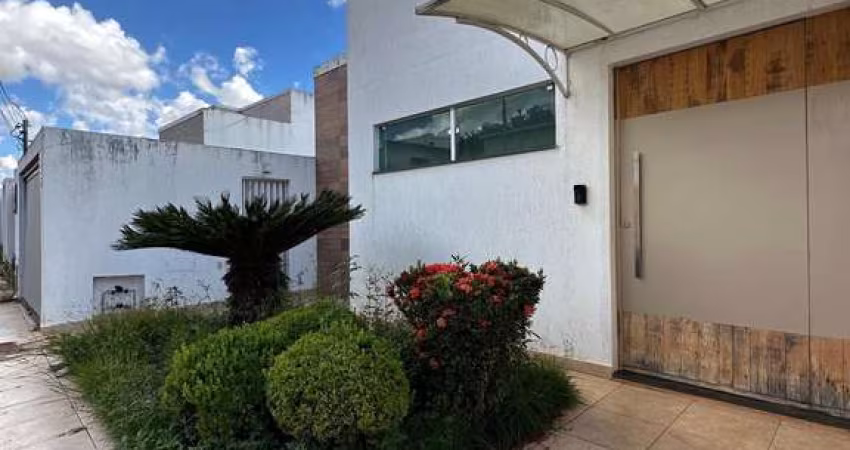 Casa Residencial/Comercial à Venda – Jardim América, Patos de Minas-MG