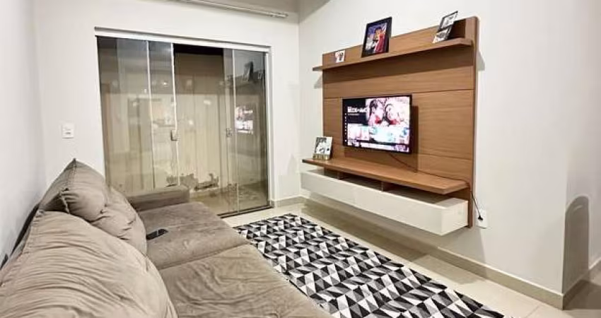 Apartamento com 3 Quartos e Área Externa Privativa no Céu Azul