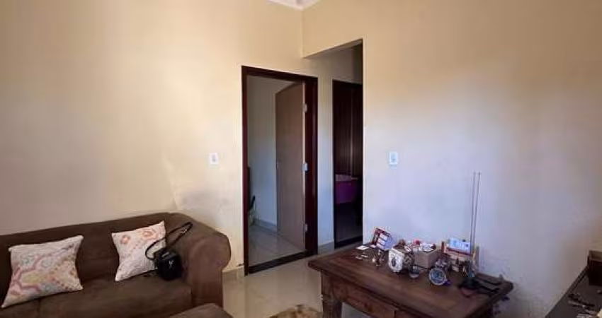 Casa à Venda no Bairro Cidade Nova – 3 Quartos, 6 Vagas e 340m² em Patos de Minas