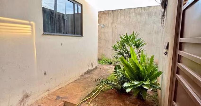 Casa à Venda no Morada da Serra em Patos de Minas – 3 Quartos, Suíte e Área Gourmet por R$ 450 Mil