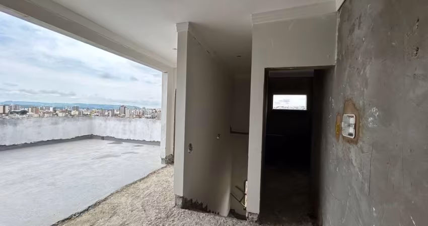 Cobertura à Venda – 2 Quartos, Suíte e Área Gourmet – Patos de Minas
