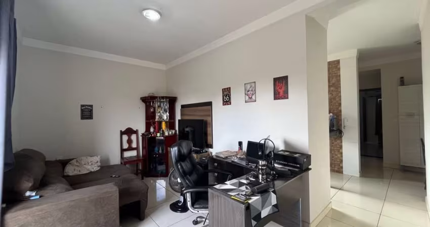 Apartamento com Suíte à Venda no Bairro Laranjeiras em Patos de Minas-MG   Imóvel com 2 Quartos, 69m² e Localização Tranquila em Patos de Minas