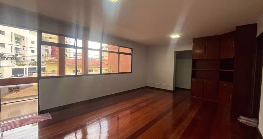 Apartamento à Venda com 3 Quartos no Jardim Centro em Patos de Minas-MG 148m² de Conforto e Localização Privilegiada Perto de Tudo