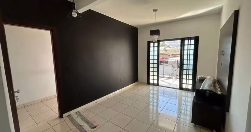 Casa para alugar no nossa senhora das graças – patos de minas, com 2 quartos e suíte