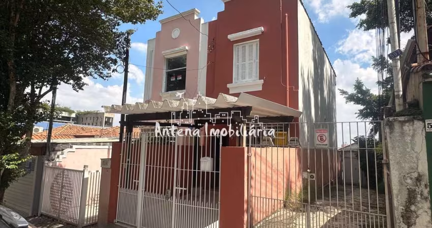 Casa com 02 dormitórios na Vila Madalena - Cód.: 9227.