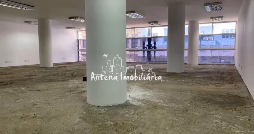 Ponto comercial para alugar na Rua Líbero Badaró, Centro, São Paulo